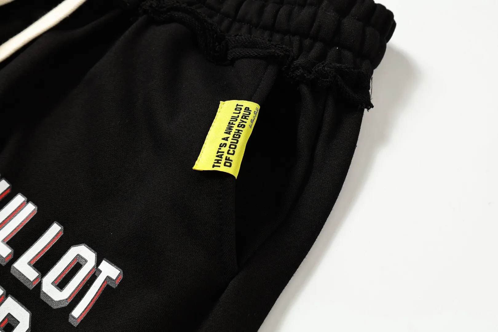 C # Black ｜ THAT'S A AWFUL LOT OF COUGH SYRUP In Stock Same Style. （fabric): 100% Sizes（size）：S-M L X L （colour）： Black ：3330# ｜ ：（fabric）： 100% Sizes（size）：S-M-L-XL （couour）： Black 👉 👉